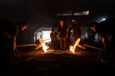 dökümcülerin çalışması 